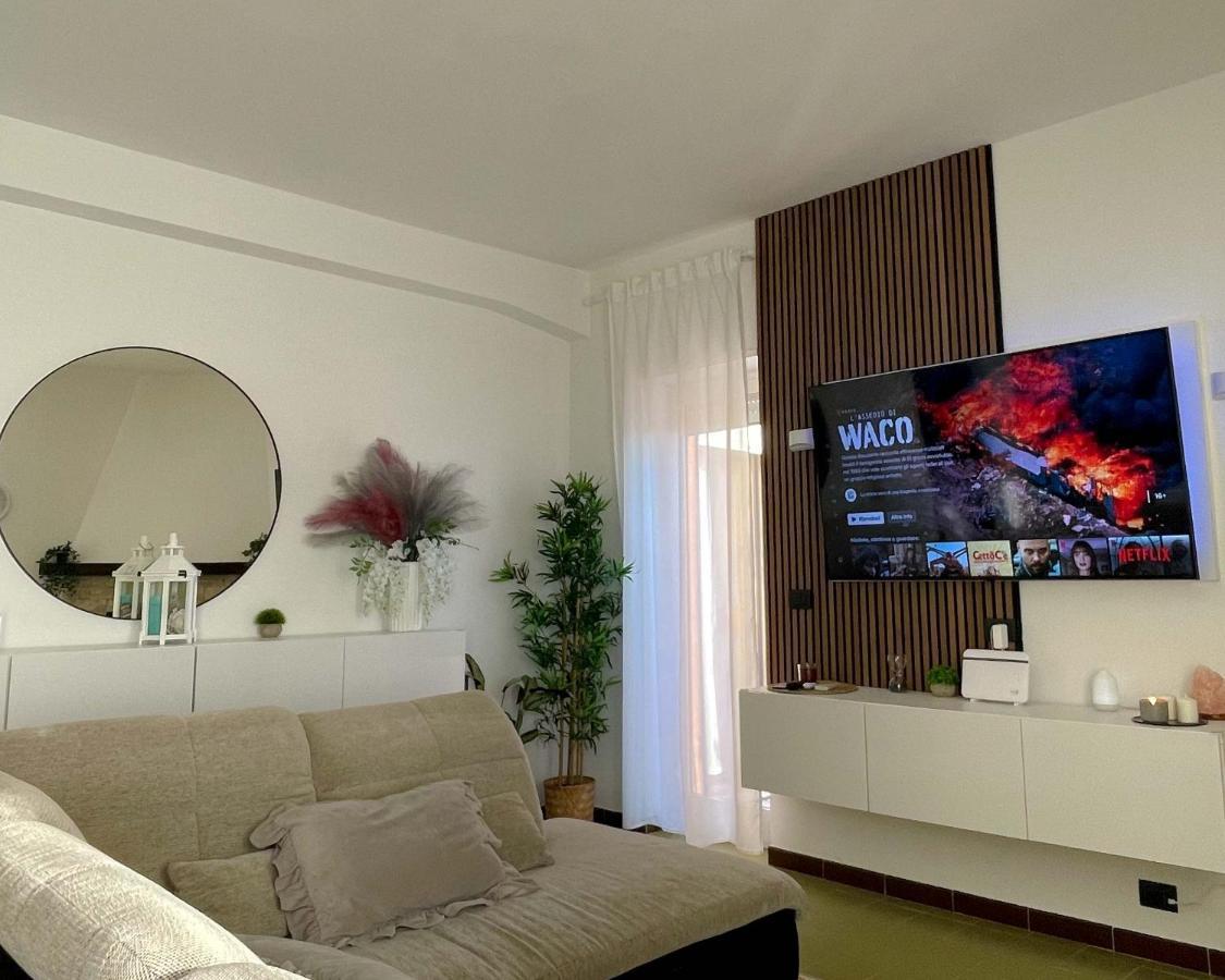 Kesya Seaview Apartment - Attico - 50Mt Dal Mare อันซีโอ ภายนอก รูปภาพ