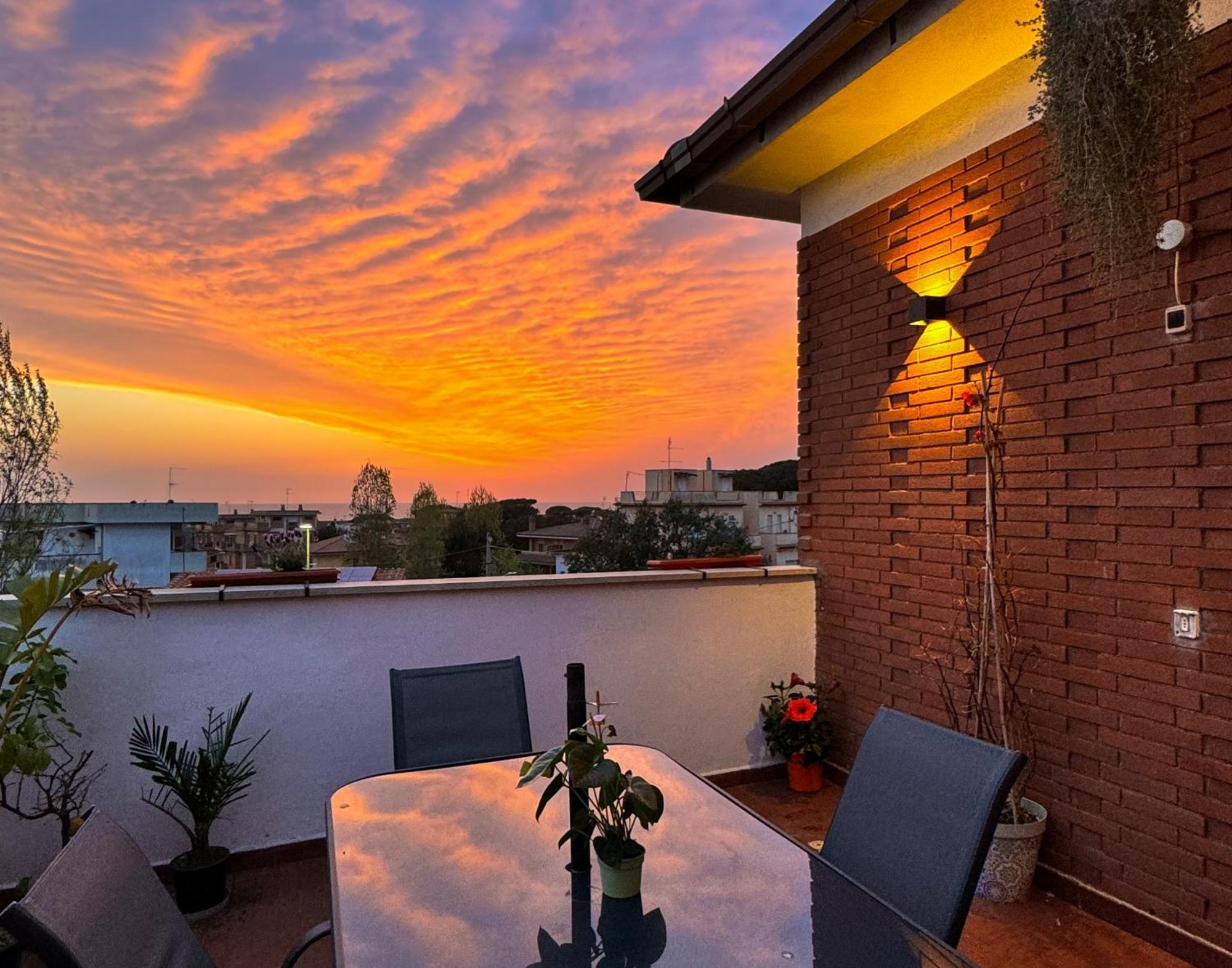 Kesya Seaview Apartment - Attico - 50Mt Dal Mare อันซีโอ ภายนอก รูปภาพ